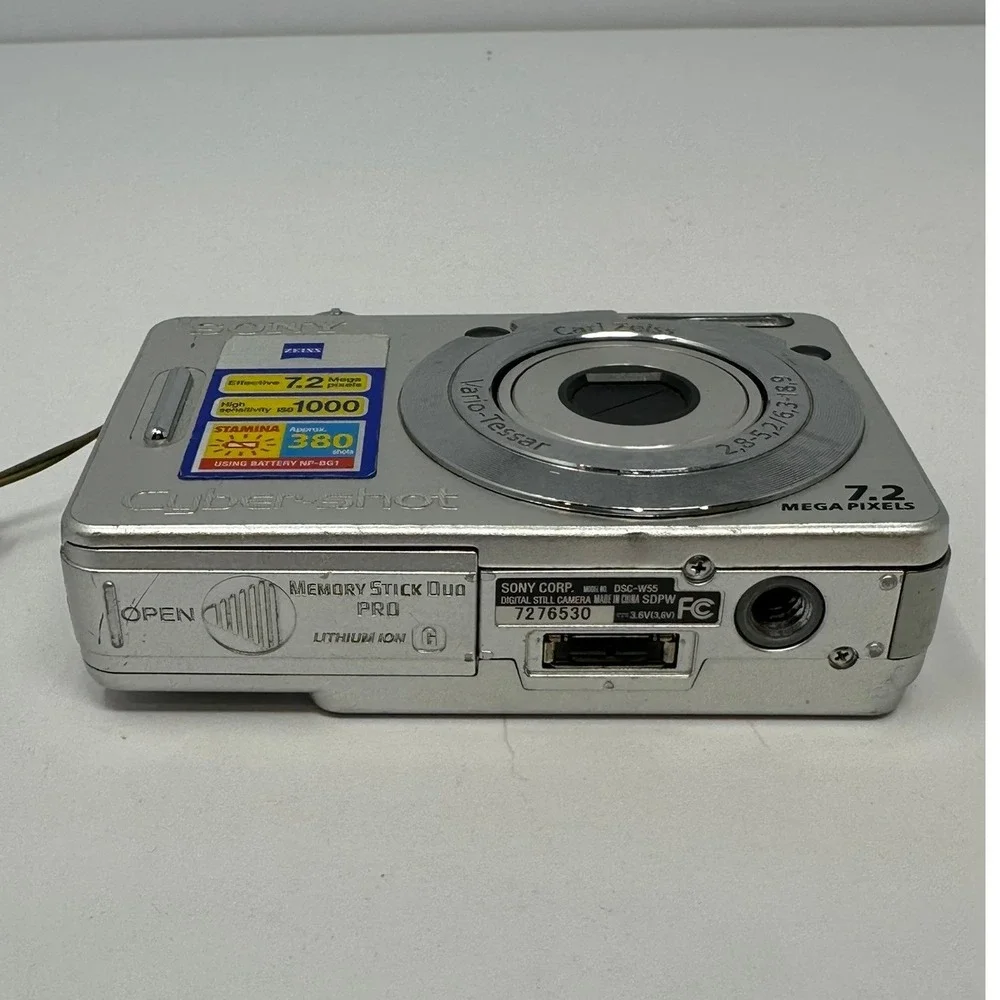 Sony Cyber-shot DSC-W55 Silver 7.2MP Digital Camera and Accessories B0